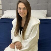 Peignoir velours avec capuchon – Image 2